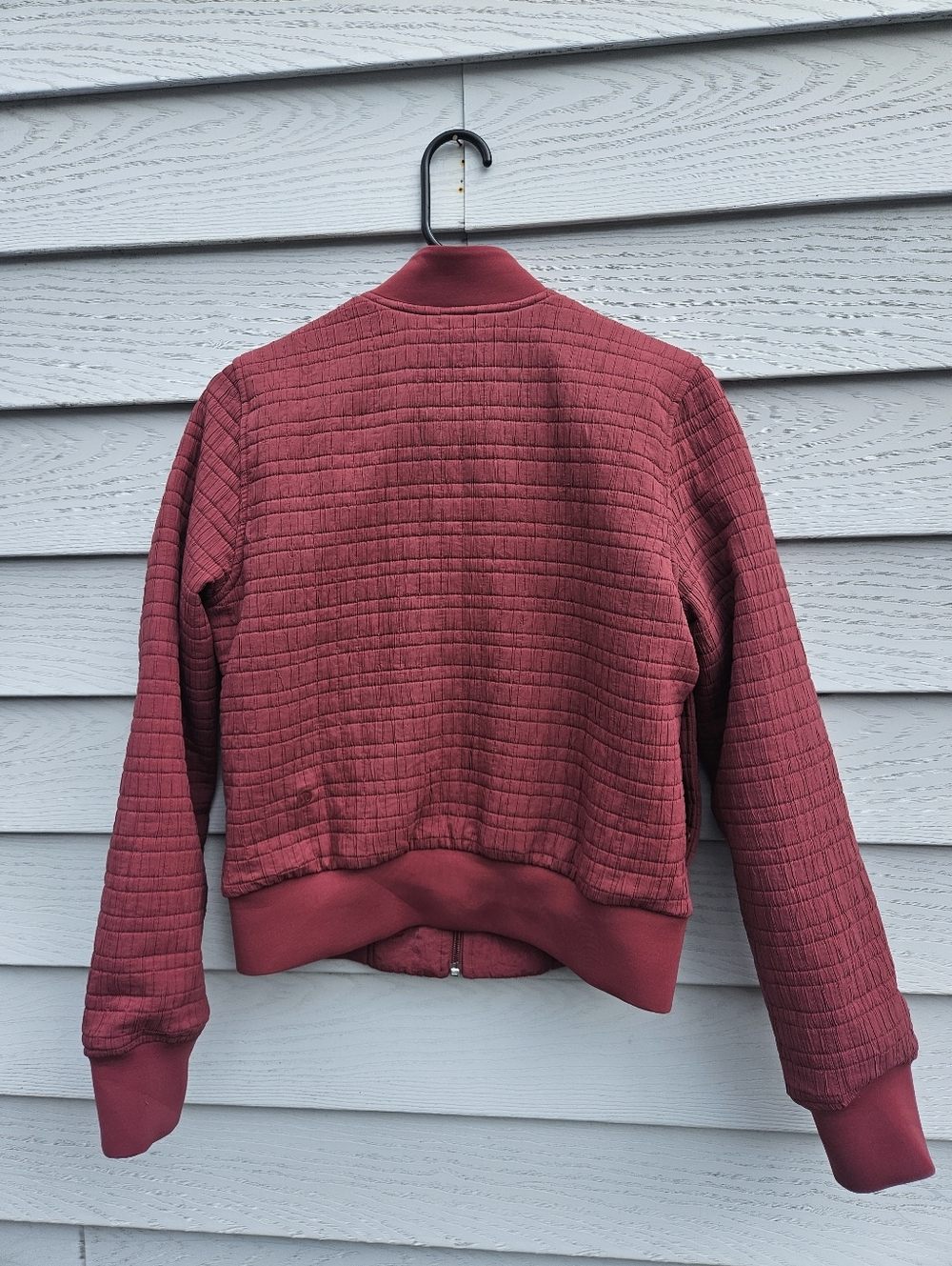 Lululemon Serene Travels Bomber Chianti Size 4 - Picture 6 of 9